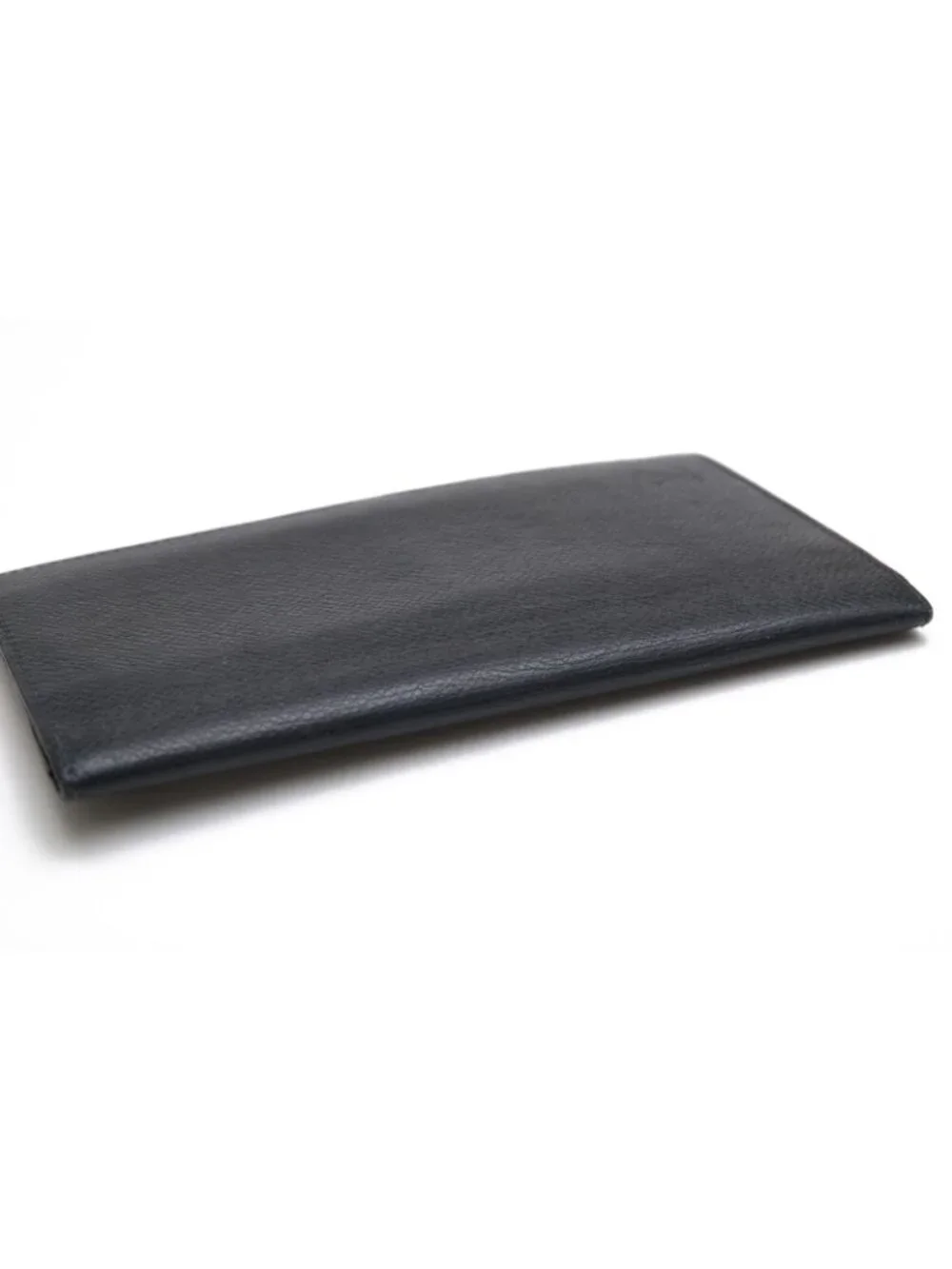 Louis Vuitton Wallet Leather Black Taiga Portefeuille Long Billfold No Coin